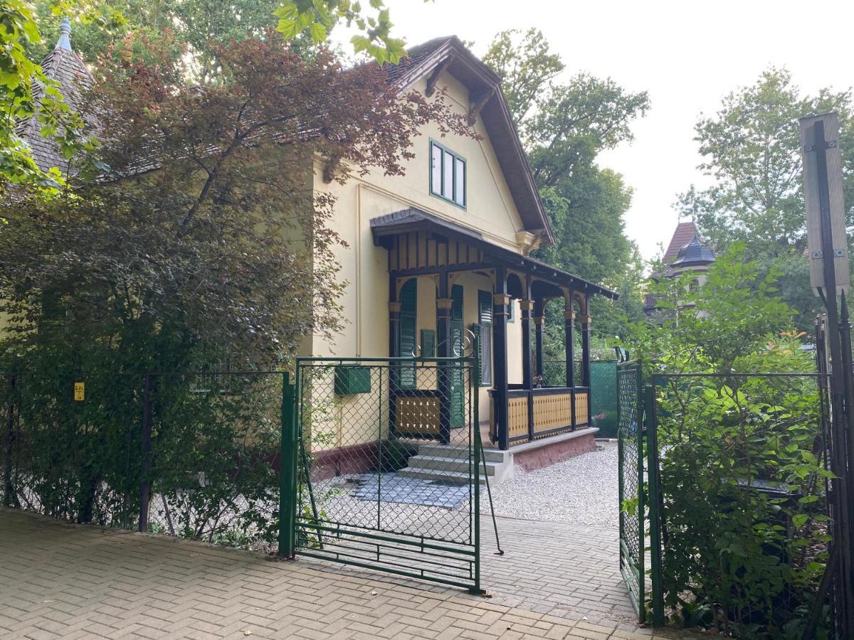 Ferienwohnung Apartman B Siófok Exterior foto